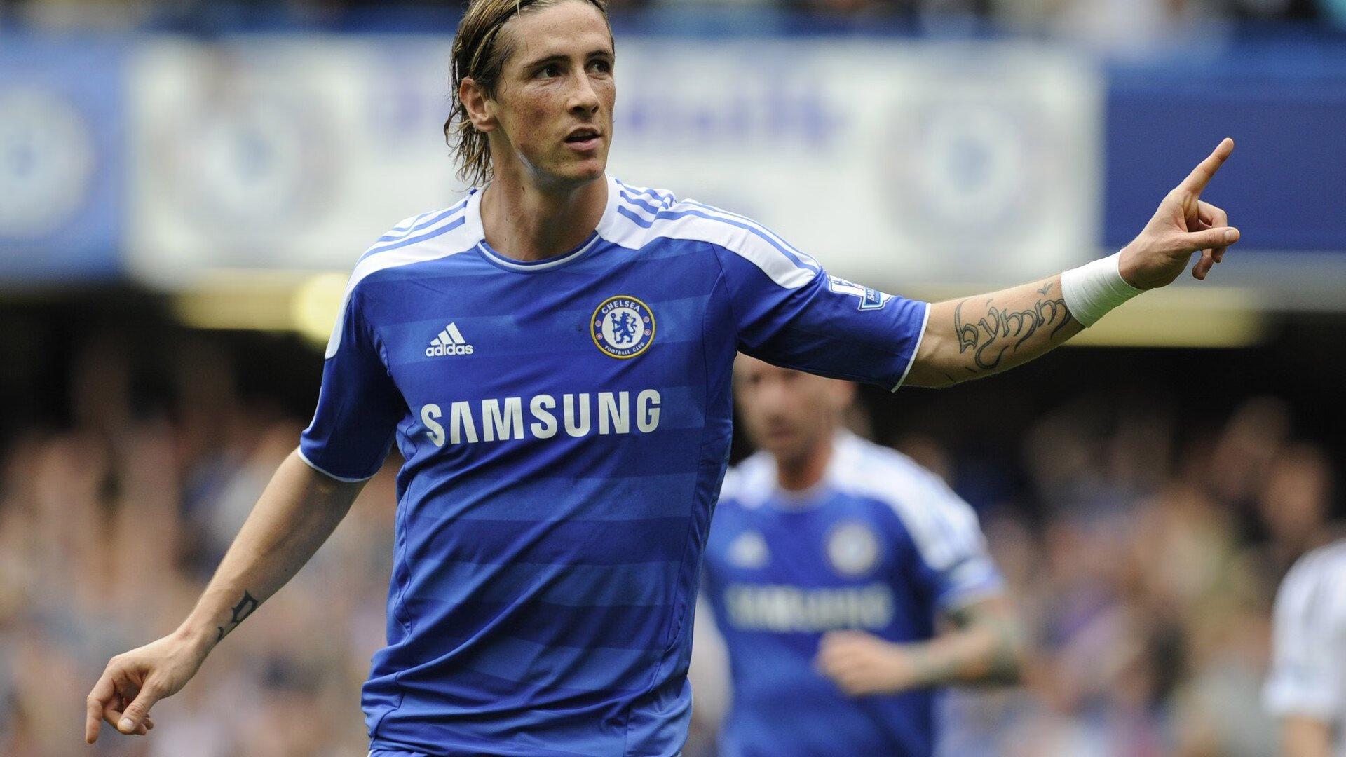 战术变革下的曼市双雄,詹俊解析曼联阵痛与曼城进化